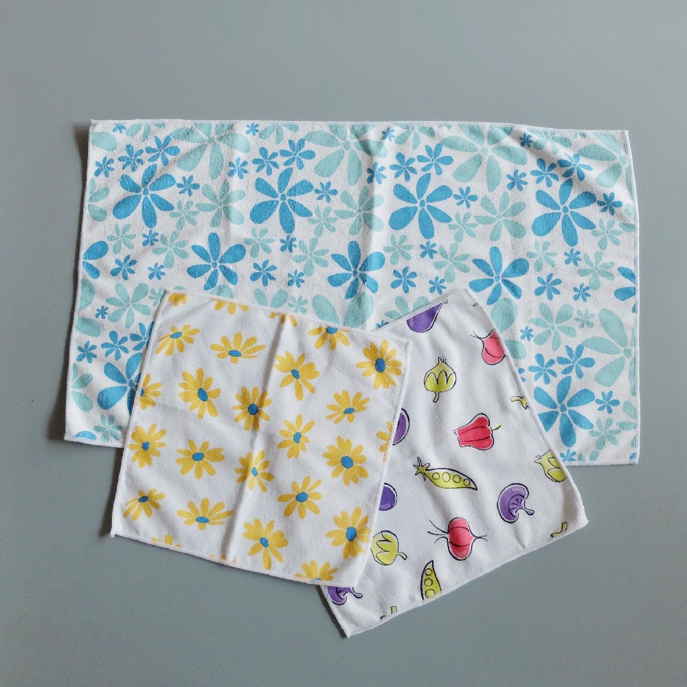Ultra fine fiber printed towel